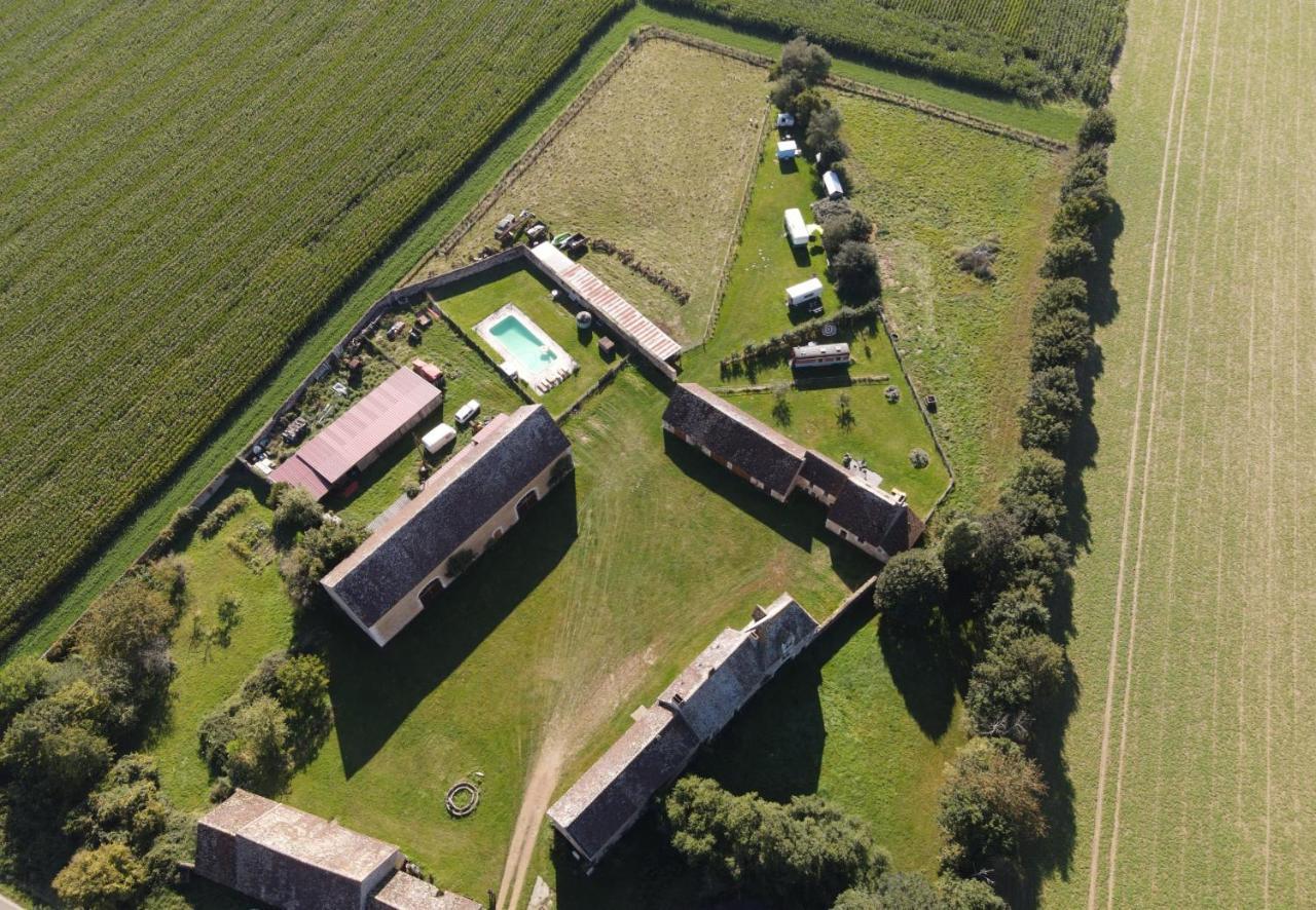 Manoir Du Bois Joly - Cabanes De Berger Margon  Dış mekan fotoğraf